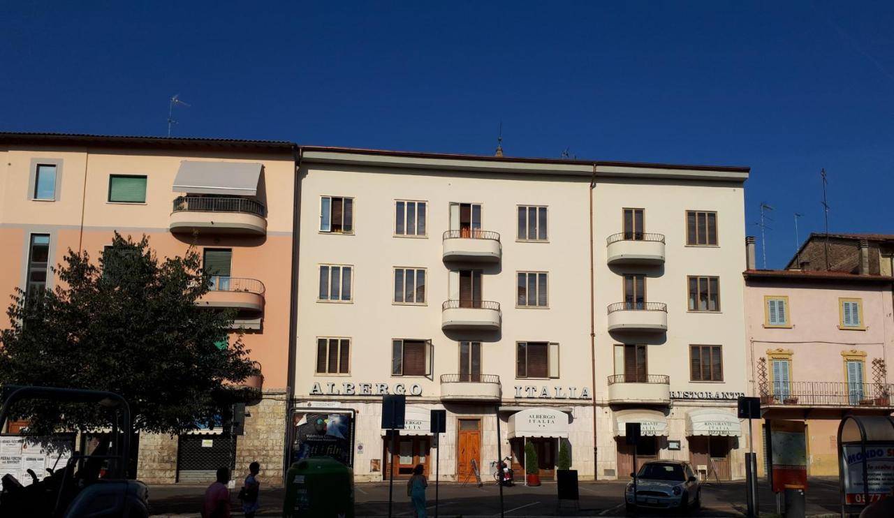 Albergo Italia Di Nardi Renzo & C Snc Поджибонси Экстерьер фото
